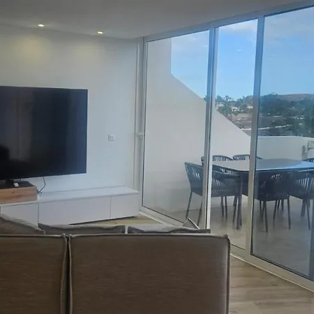 Loft Tenerife Sur شقة